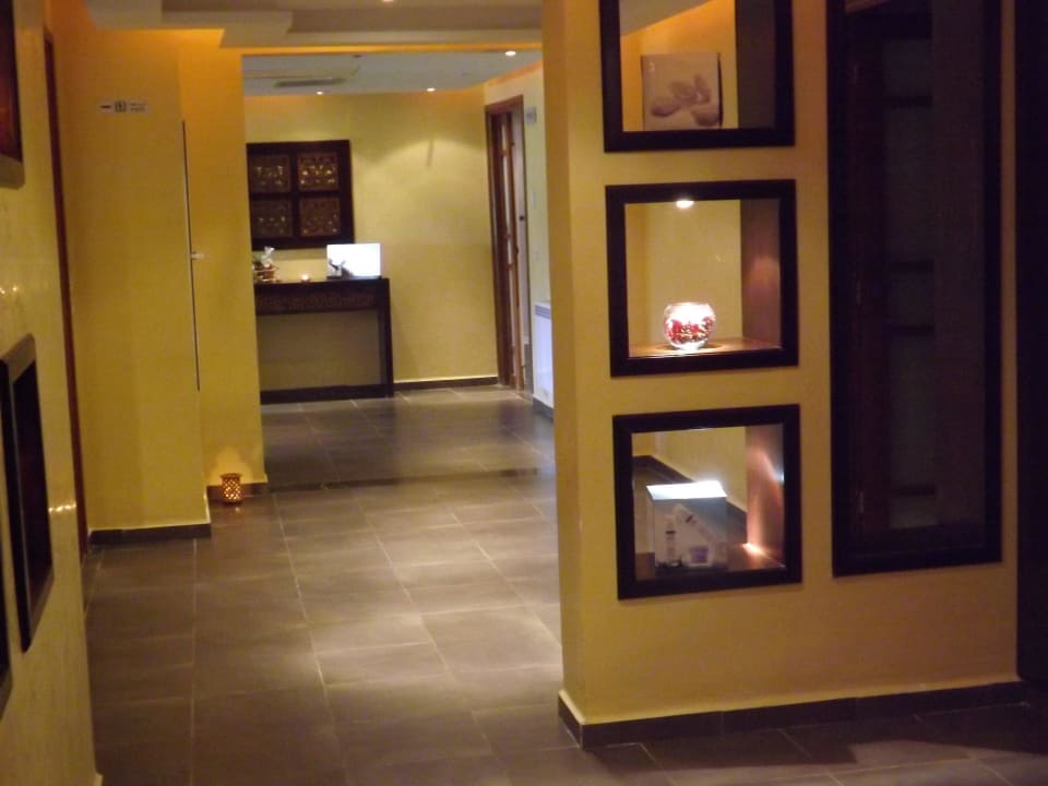Wellness Empfangsraum Calimera One Resort Jockey