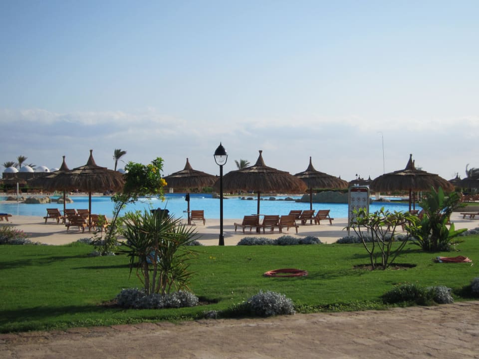 Grosse Pool Anlage Hotel Gorgonia Beach Resort