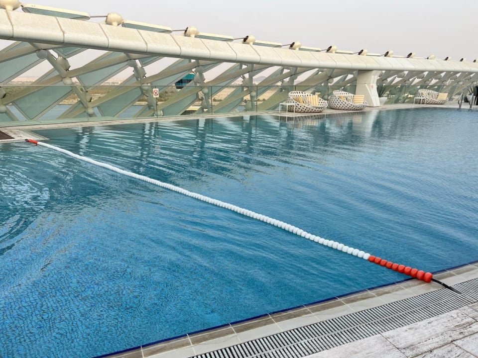 Pool W Abu Dhabi - Yas Island