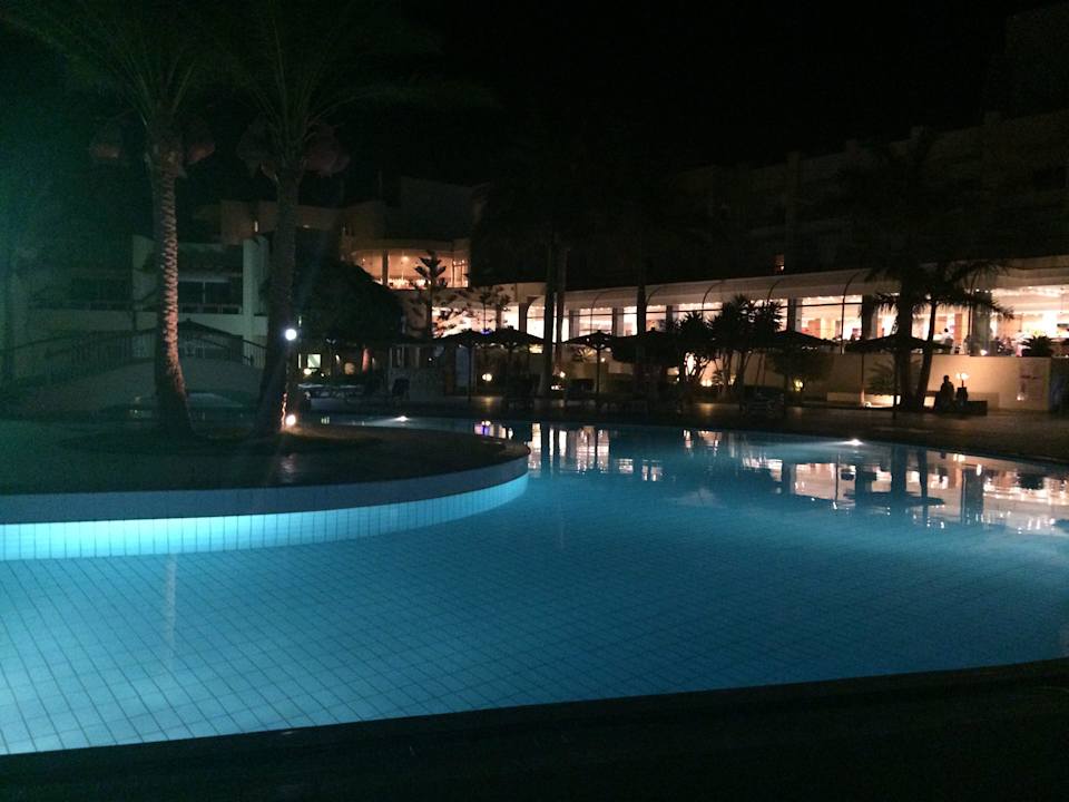 Hauptpool Palm Beach Resort