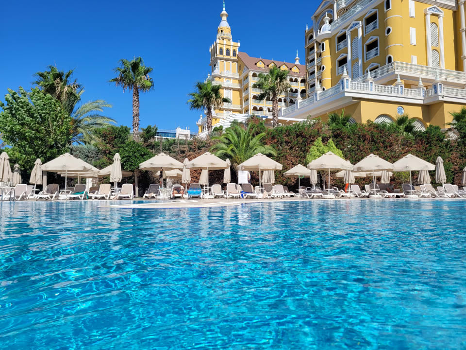 Pool Melas Lara Hotel