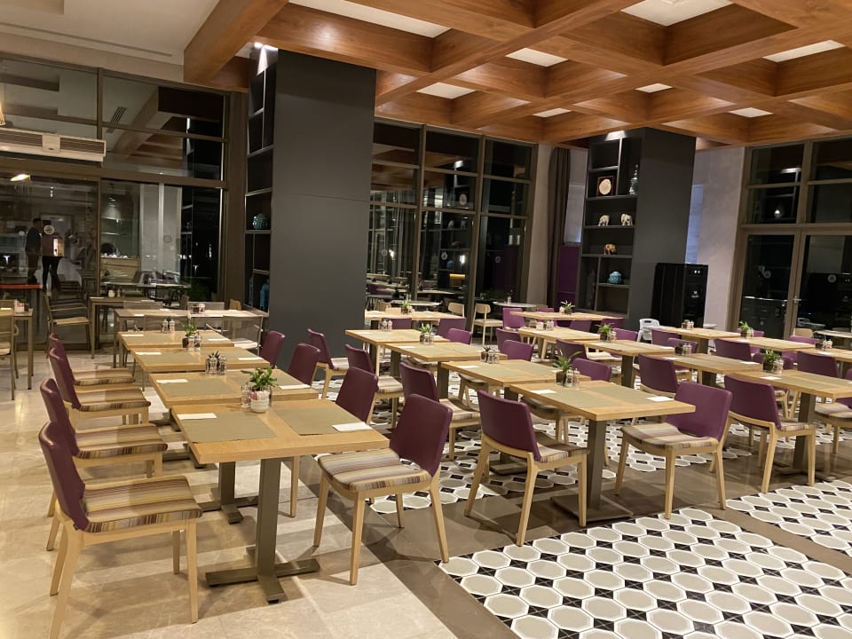 Gastro Acanthus Cennet Barut Collection