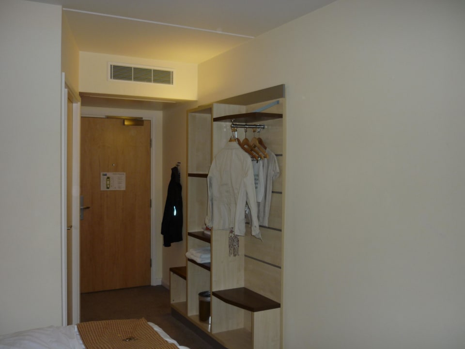 Flur Hotel Holiday Inn Express Watford Junction