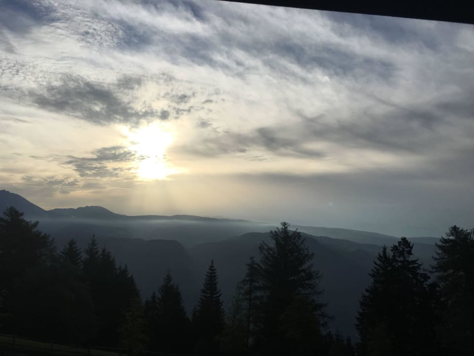 MORGENDÄMMERUNG Vigilius Mountain Resort