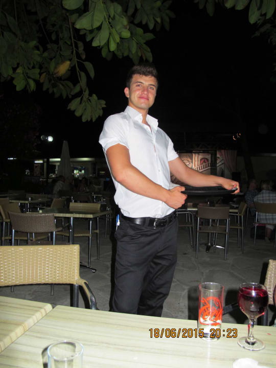 Kollege von Savas Hotel Sirma