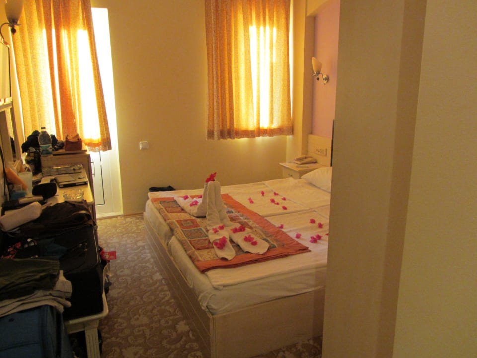 Halt klein Havana Hotel