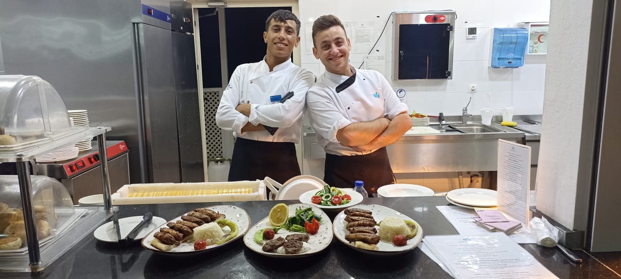 Gastro Crystal Boutique Comfort Collection