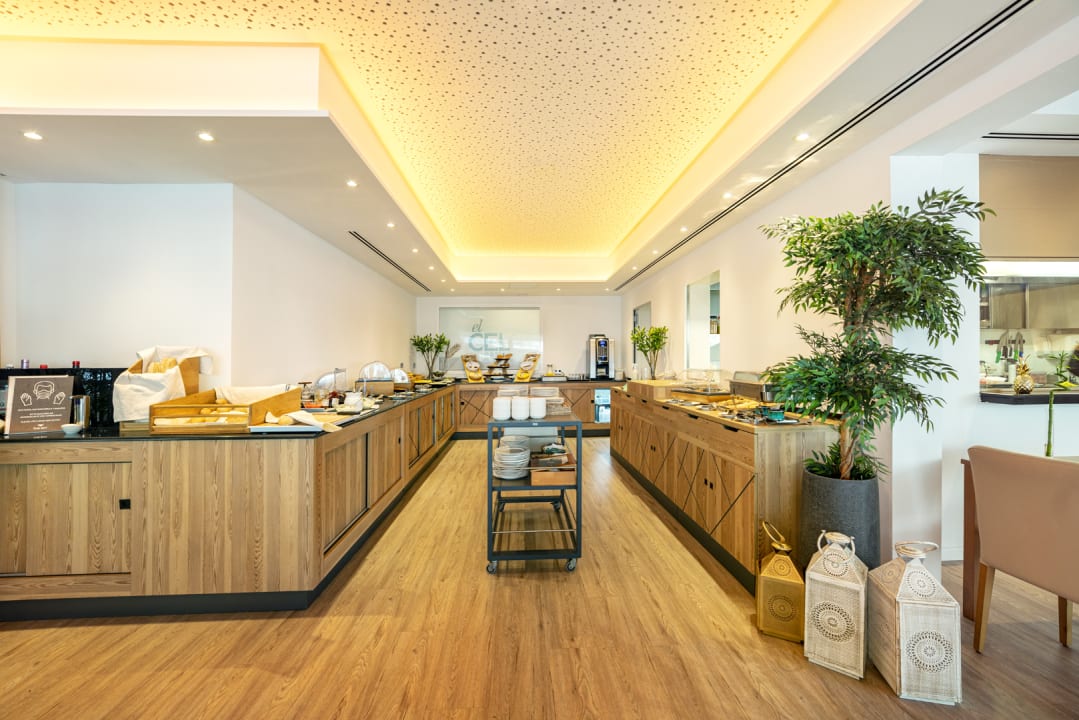 Gastro Hotel The Sky - Adults only