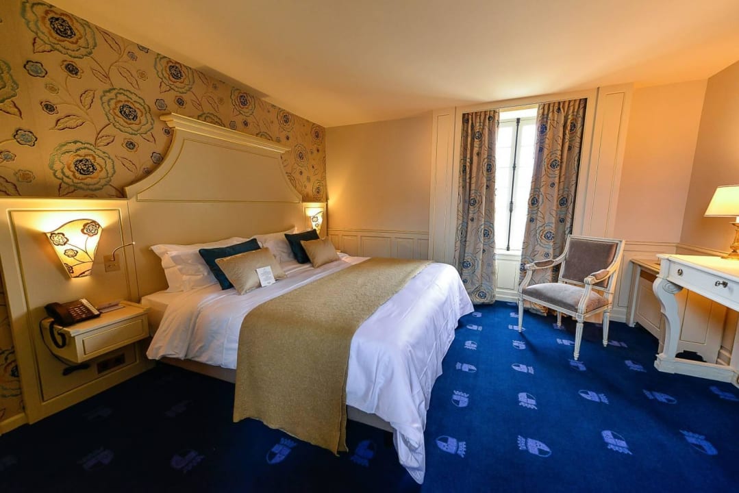 Guest Room Hotel Chateau d'Audrieu