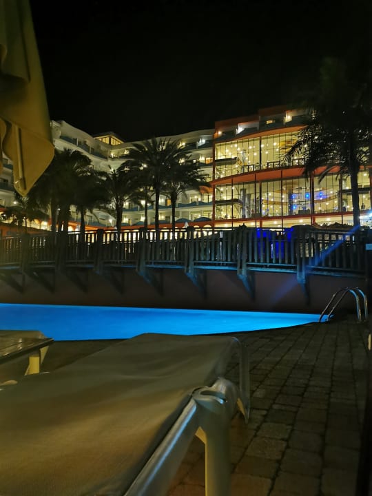 Pool R2 Pajara Beach