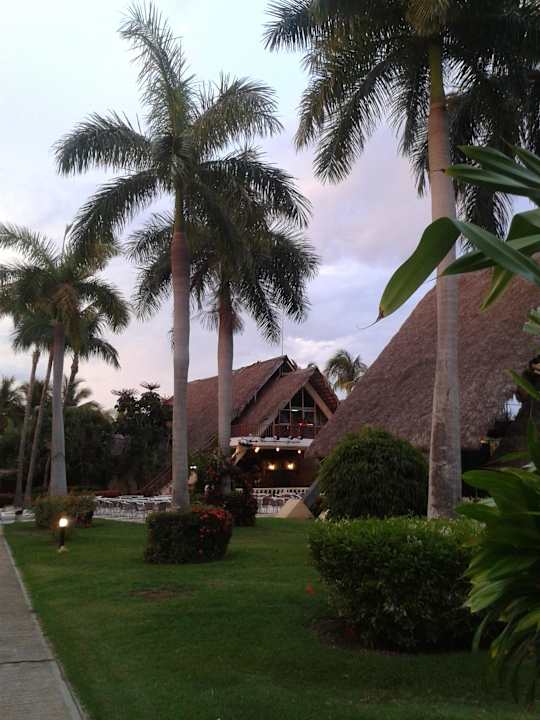 Poolrestaurant und Showbühne Melia Las Antillas - Adults only