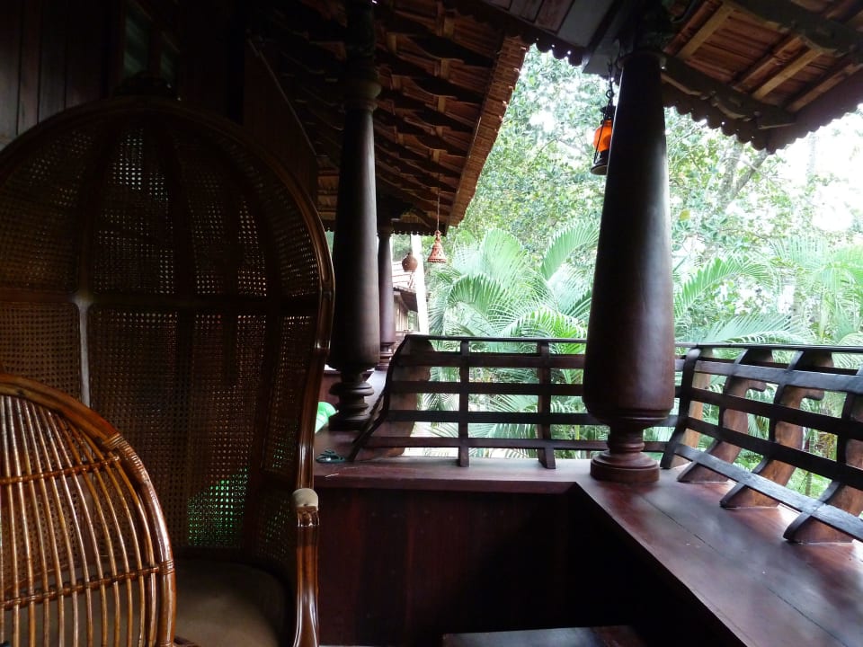 Balkon Akhil Beach Resort