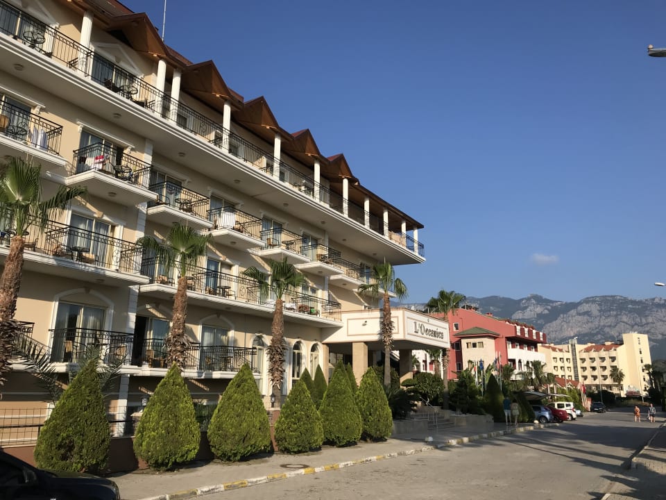 Außenansicht L'Oceanica Beach Resort