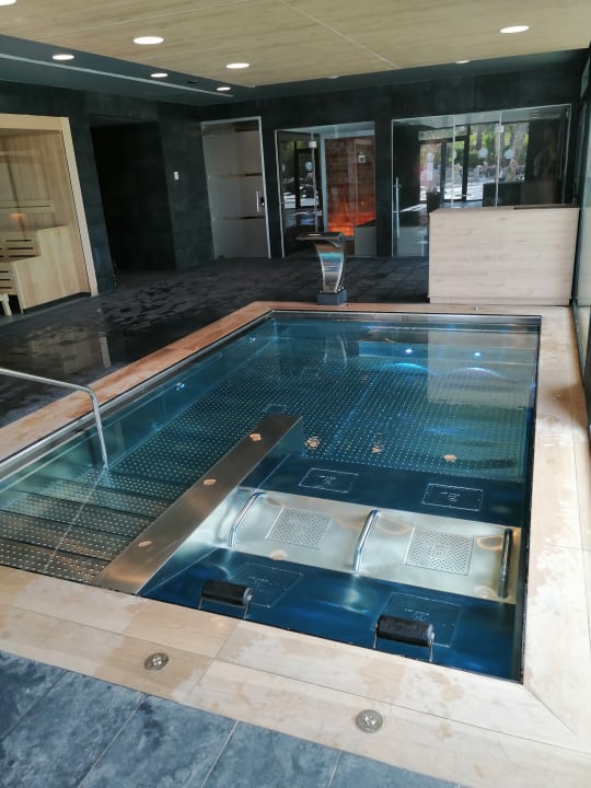 Pool Tabaiba Princess