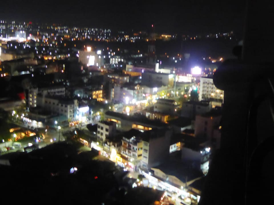 Ausblick auf Ha Hin von der 16. Etage Hilton Hua Hin Resort & Spa