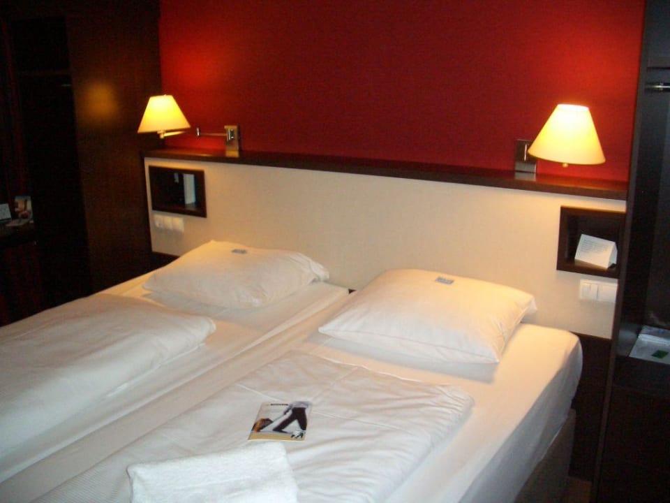 Bett NH Collection München Bavaria