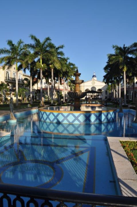 Innenhof Hotel Riu Palace Mexico