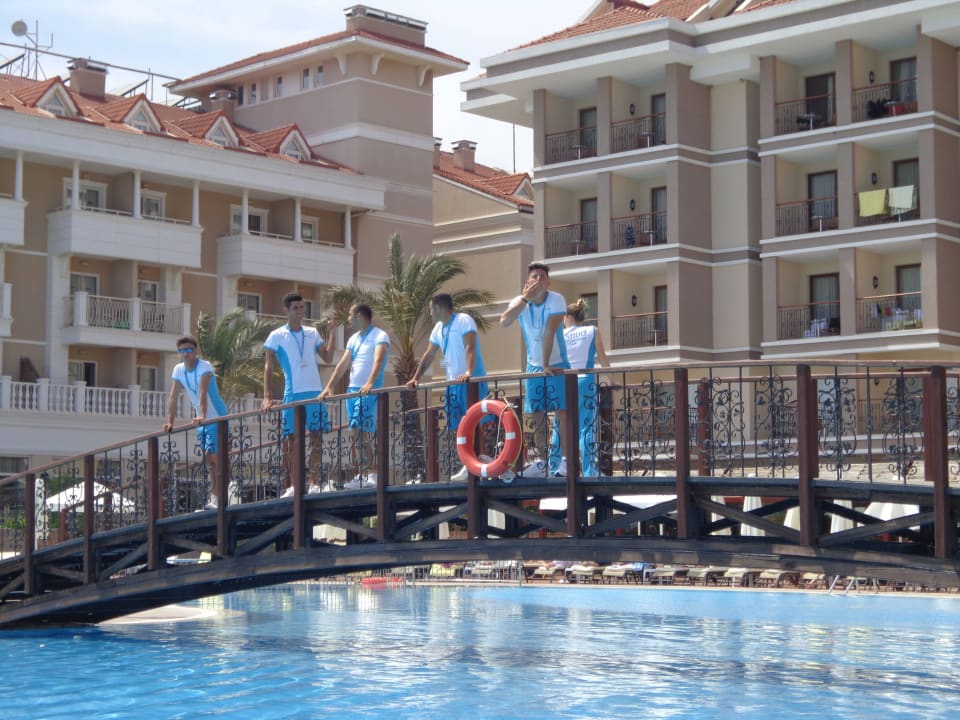 Sonnentanz Animation Hotel Turan Prince