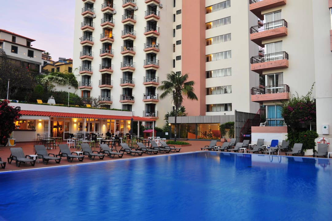 Swimming pool Dorisol Estrelicia Hotel