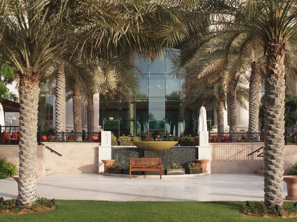 Buffet-Restaurant The St. Regis Saadiyat Island Resort, Abu Dhabi