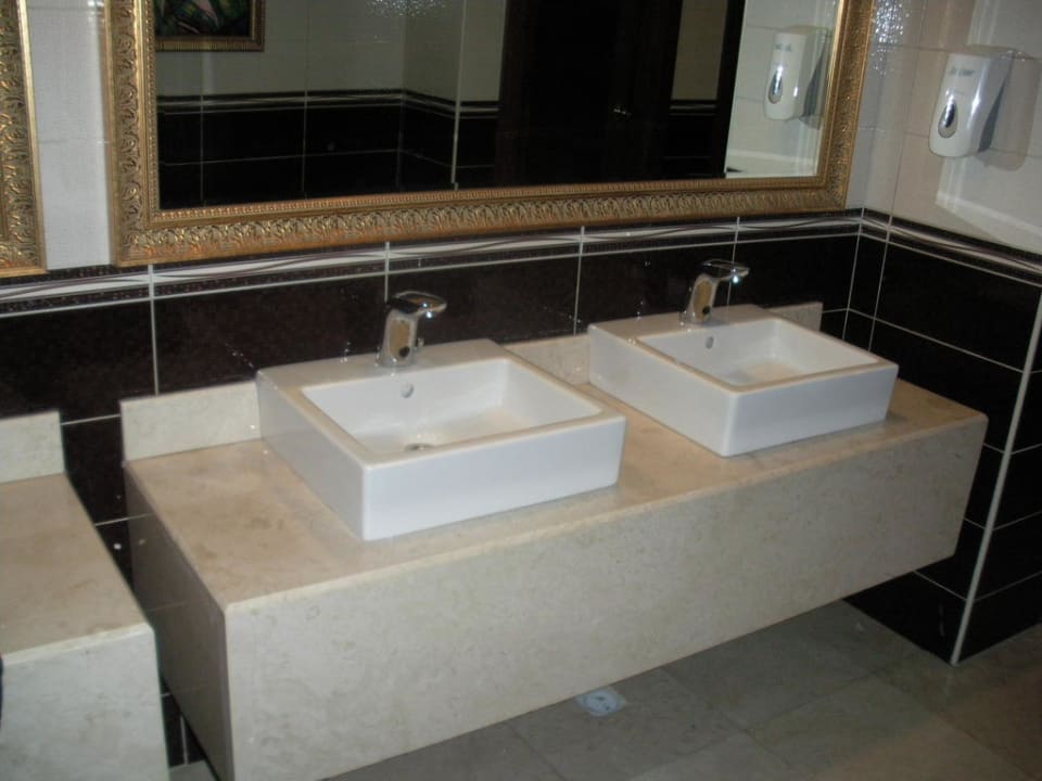 Allgemeine Toiletten Aydinbey Kings Palace & Spa