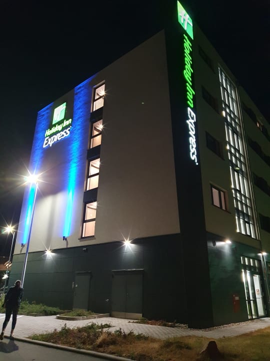 Außenansicht Holiday Inn Express Kaiserslautern
