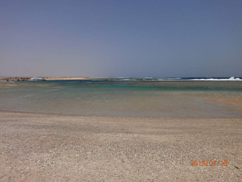 Selten so klares Wasser gesehen Pensée Royal Garden Beach Resort