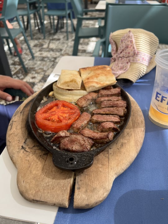 Gastro Seashell Resort