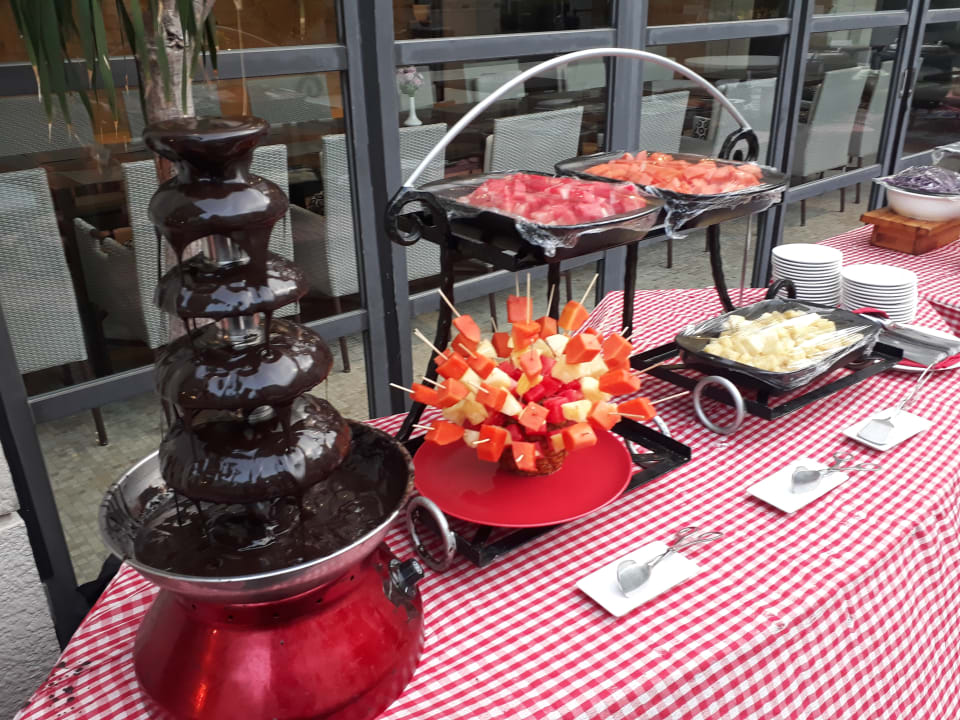 Gastro Aryaduta Medan