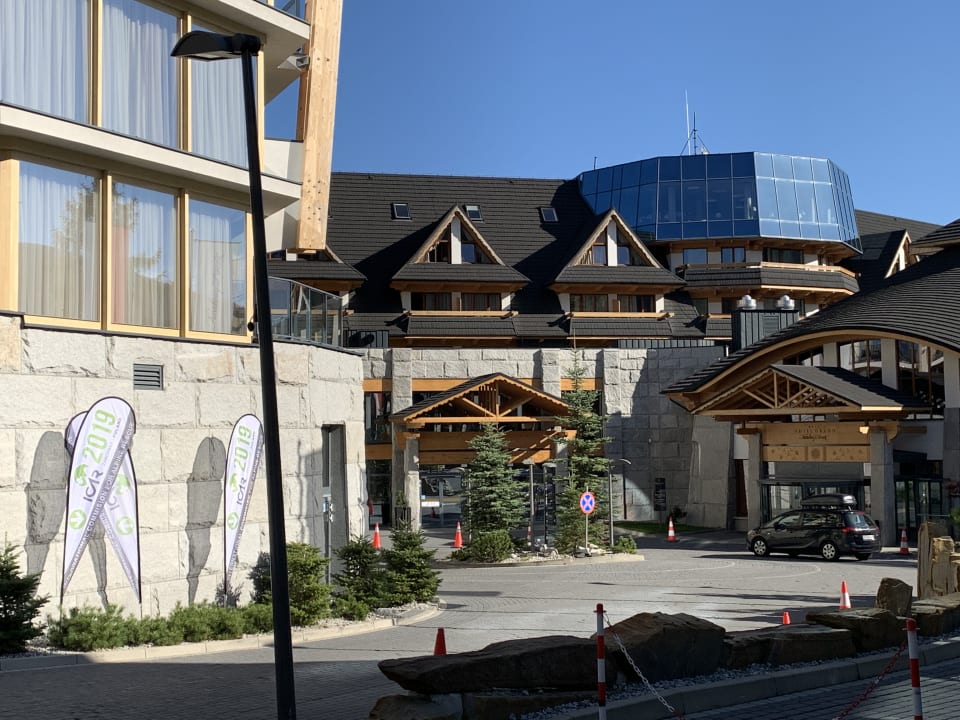 Außenansicht Hotel Nosalowy Dwor