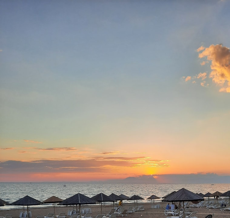 Strand Hotel Defne Star
