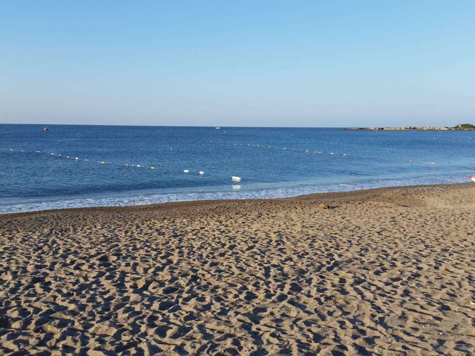 Strand Saphir Resort & Spa