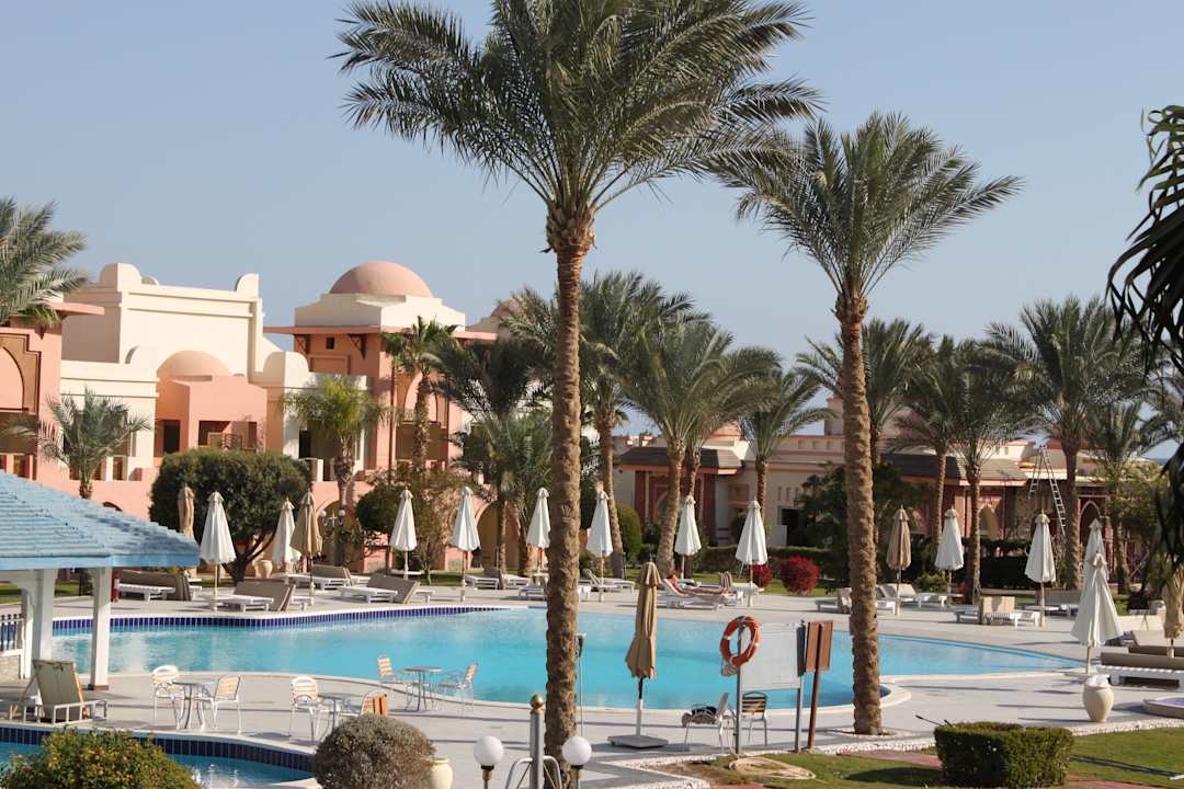 Pool Serenity Alpha Beach