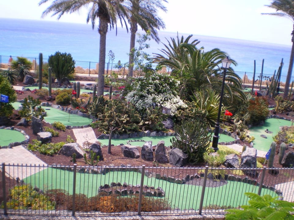 Minigolf R2 Rio Calma Hotel & Spa & Conference