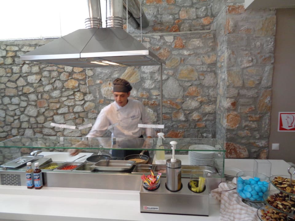 Früstücksbuffet Kochstation rustikal Kassandra Bay Resort, Suites & Spa