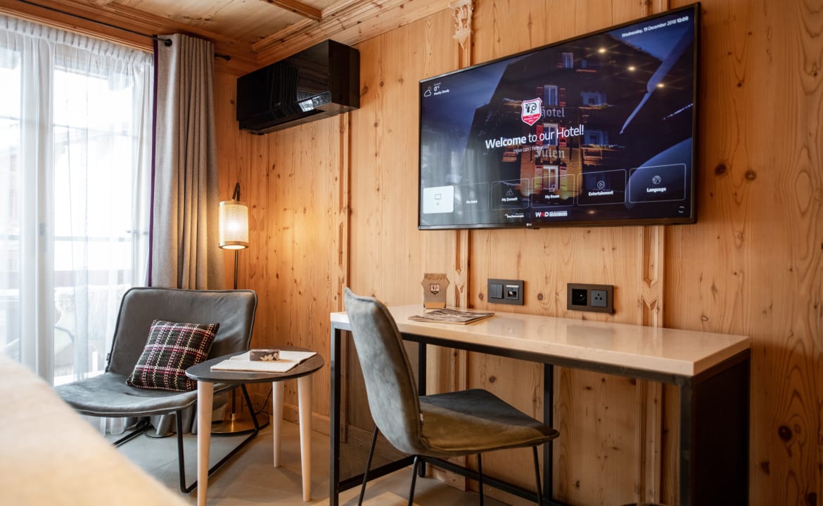 Zimmer Tradition Julen Hotel