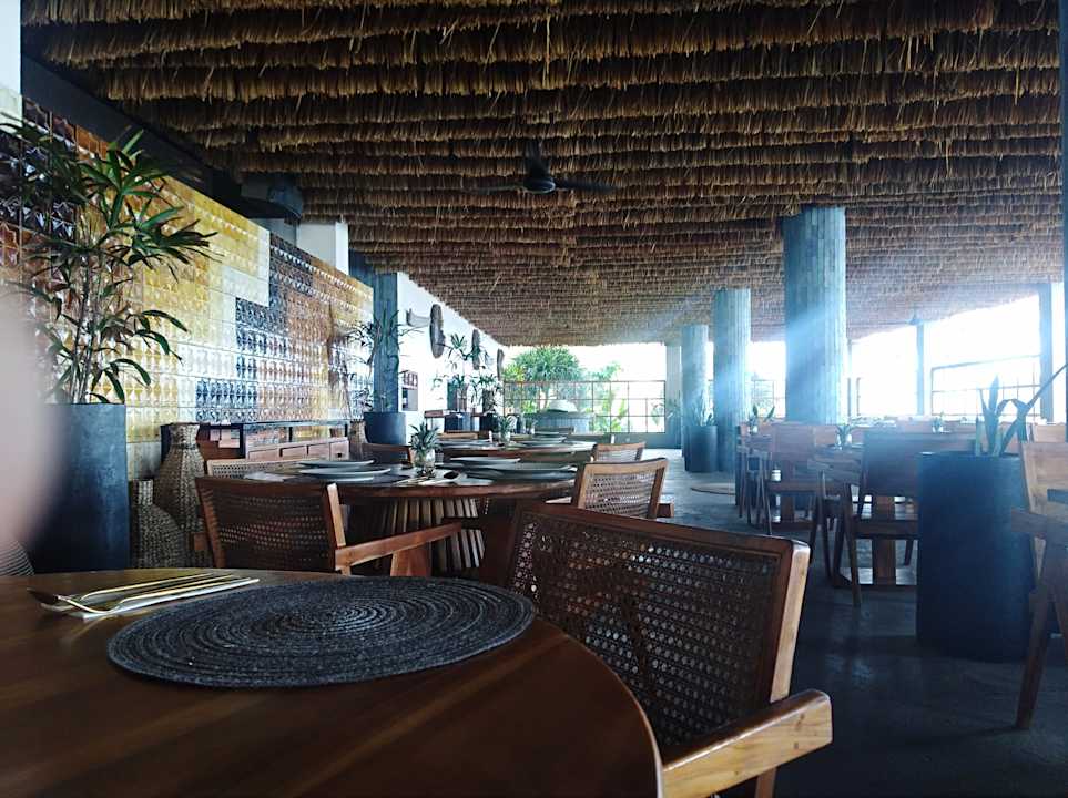 Zimmer Amber Lombok Beach Resort