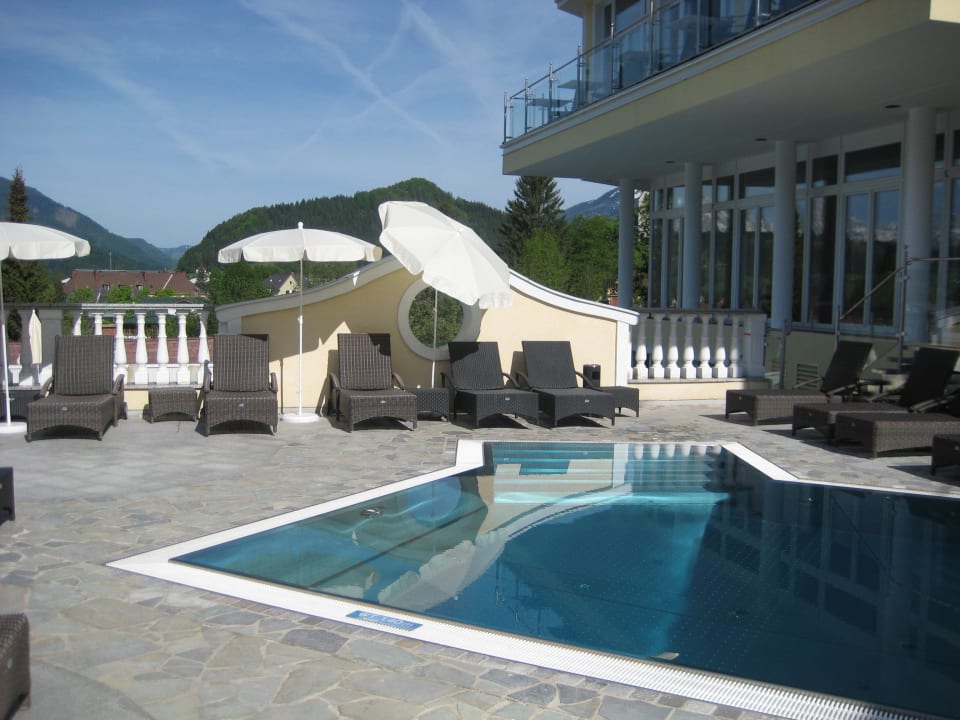 Beheiztes Pool mit neuem Zubau Dilly - Das Nationalpark Resort