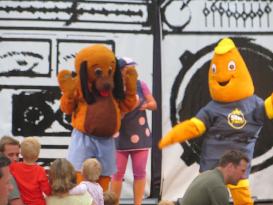 Die Maskottchen von Iberostar: Smiley und Starky Iberostar Waves Club Cala Barca