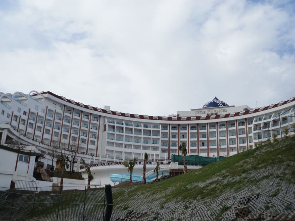 Blick von hinten auf das Side Prenses Side Prenses Resort & Spa