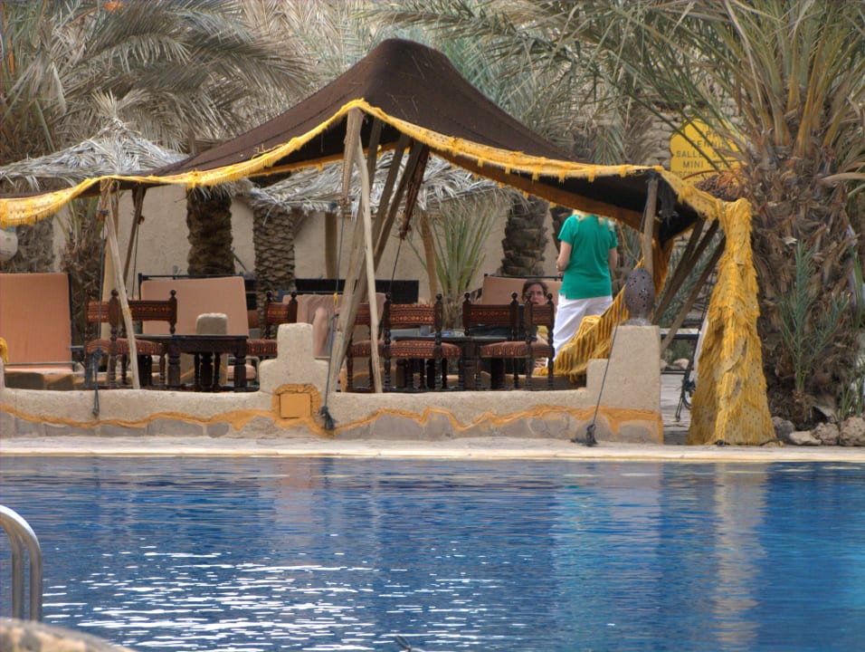 Tent at the pool of "Xaluca". Erfoud Kasbah Hotel Xaluca Arfoud