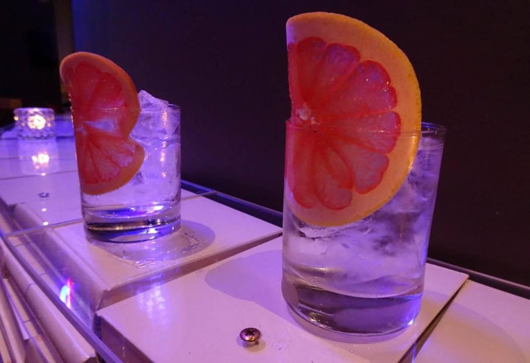 Gin tonics at Bar Runar Hotel F6