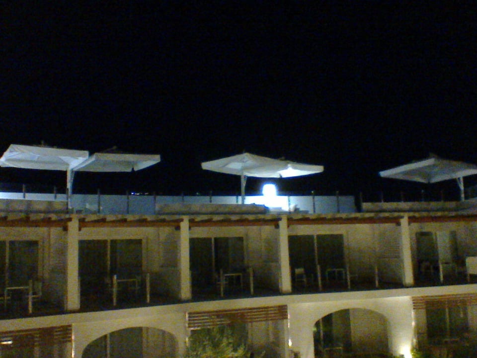 Dachterrasse (Handyfoto) Infinity Resort Tropea