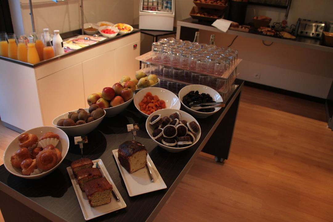 Frühstücksbuffet  Hotel Novotel Genève Aéroport France