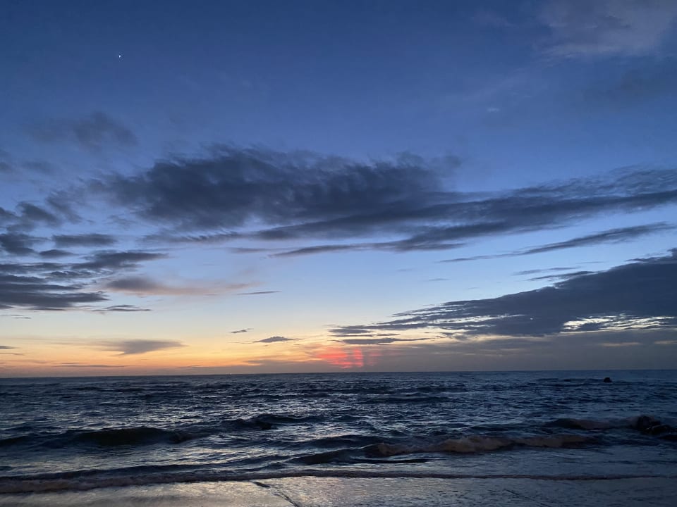 Strand Ocean Breeze Resort