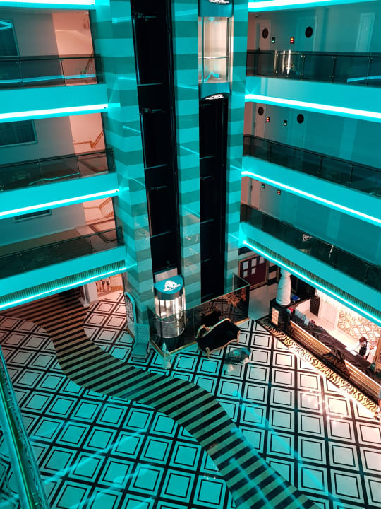 Lobby Mary Hotel Side