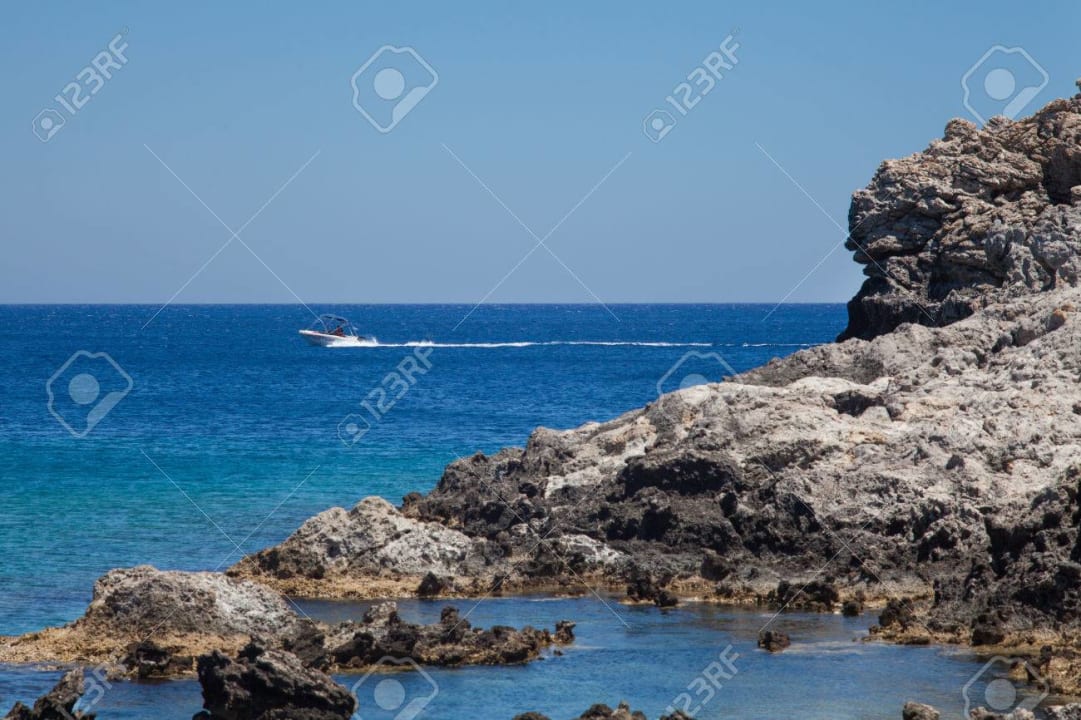 Strand The Ixian Grand & All Suites