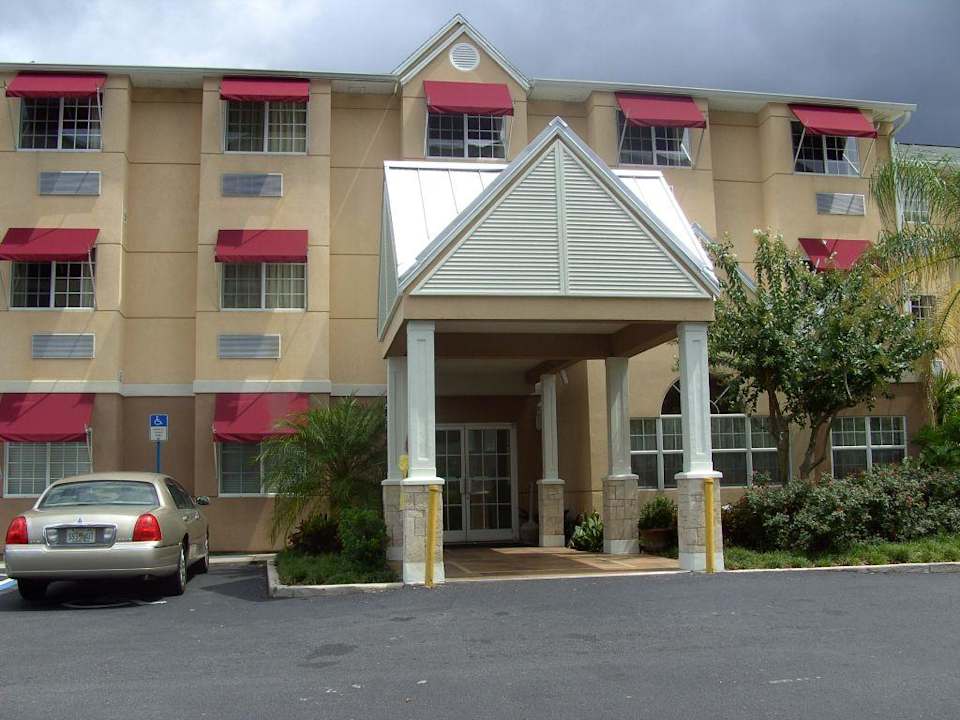 Haupteingang Floridian Resort & Residences