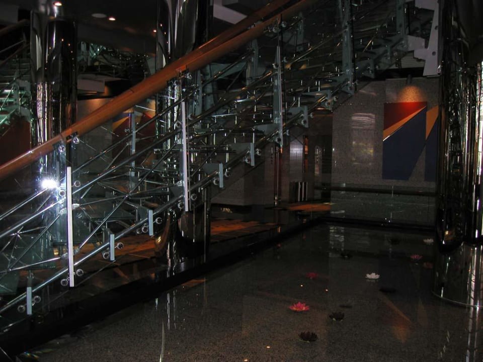 Dubai Hilton Creek #4 Golden Sands Hotel Creek