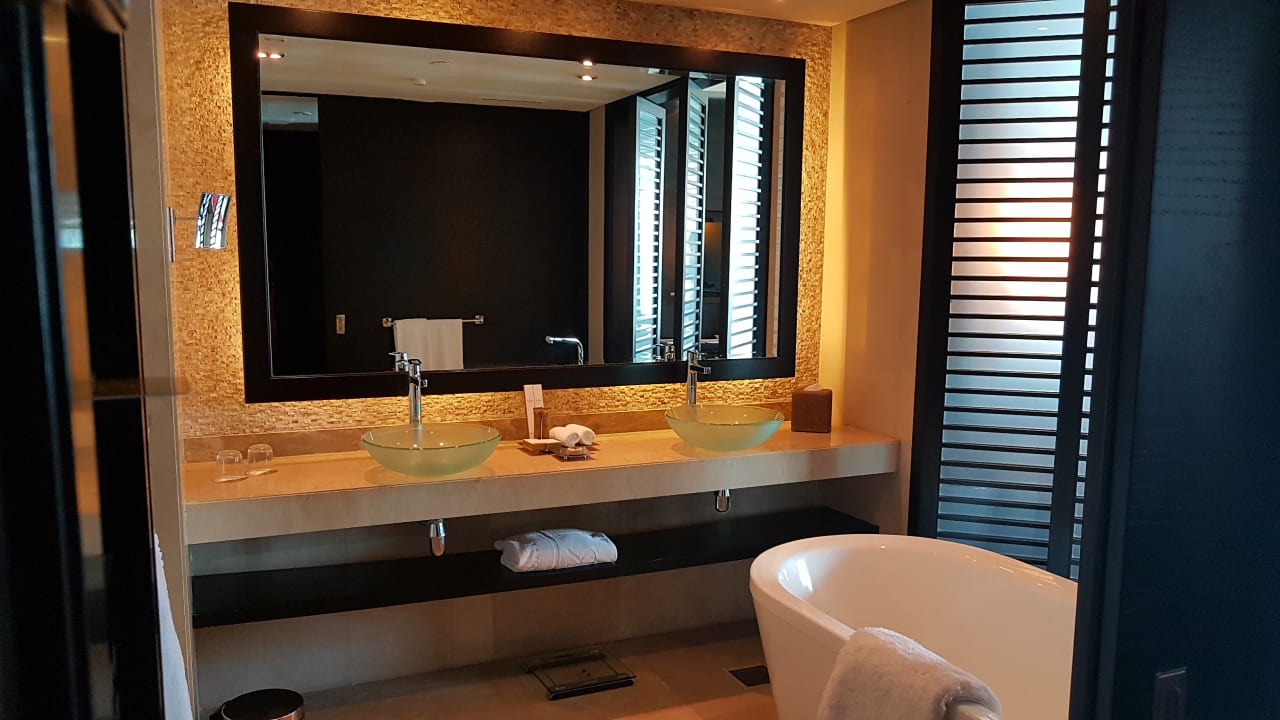 Zimmer Rixos The Palm Hotel & Suites